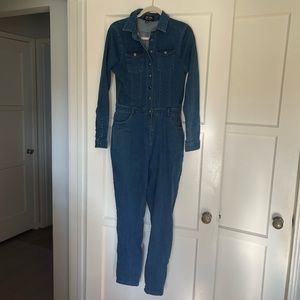 Long sleeve denim jumpsuit- Size medium - C’est Toi brand